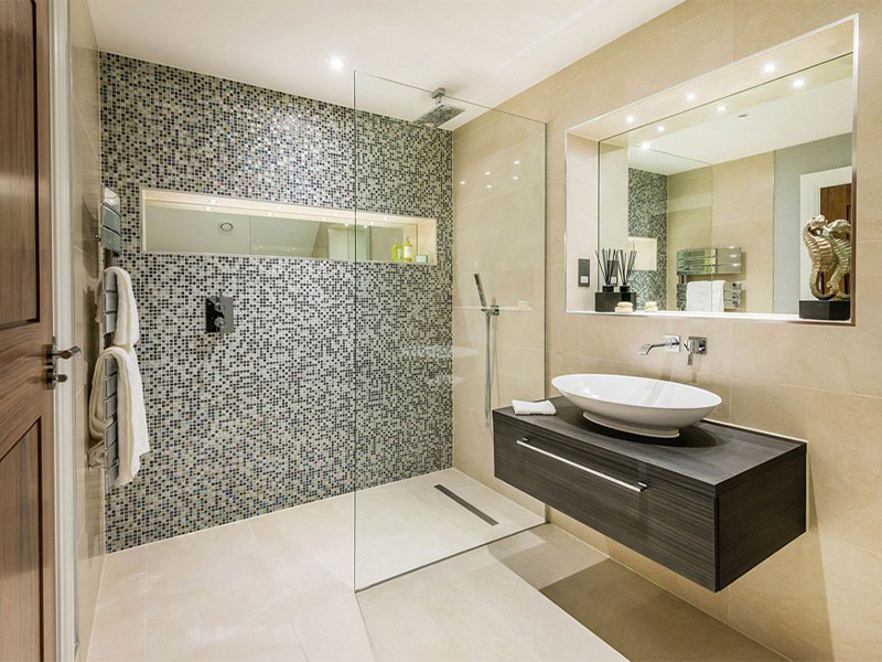 Kapakl Banyo Tezgah